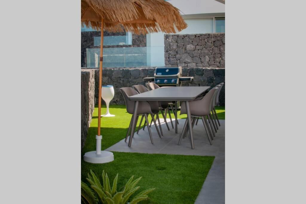 Luxury Villa - New Building With Panoramic Sea View Costa Adeje  Extérieur photo