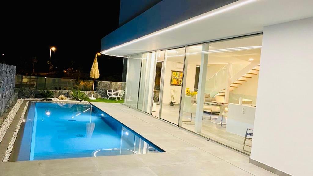 Luxury Villa - New Building With Panoramic Sea View Costa Adeje  Extérieur photo